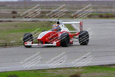 media/Jan-15-2023-CalClub SCCA (Sun) [[40bbac7715]]/Group 2/Qualifying (Sweeper)/